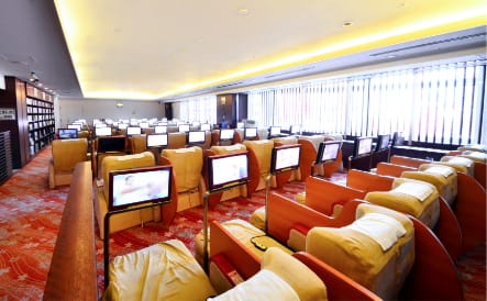 リクライニングスペース