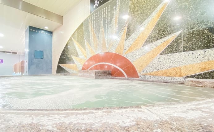 美泡「萬の湯」で芯から温まる。